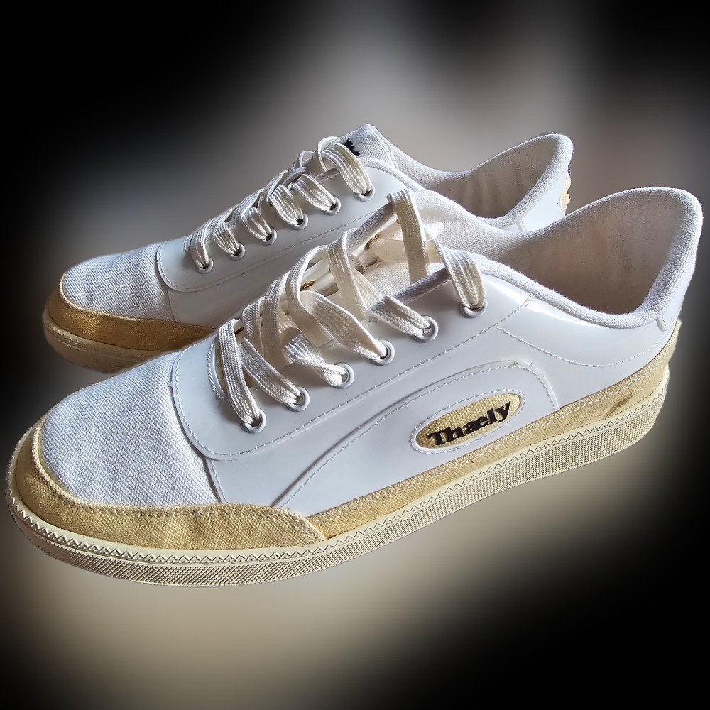 Thaely Y2K Pro Sustainable/Vegan Sneakers Size 10 Beige